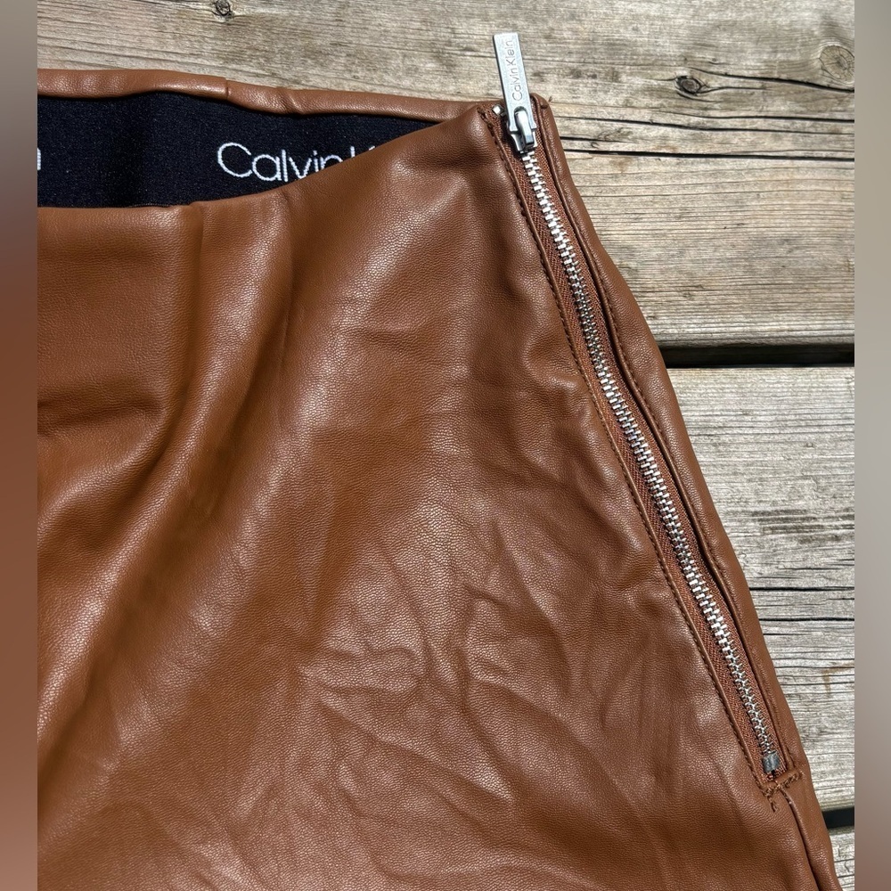 Calvin Klein Brown Faux Leather Low Rise Women's Trousers Small - Picture 3 of 6